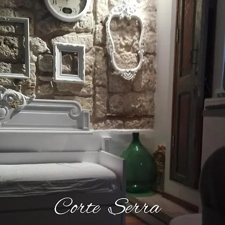 Corte Serra * バーリ